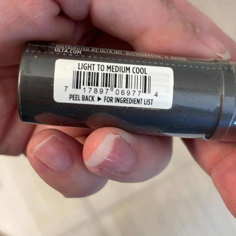 ULTA NWT Moisturizing Foundation Stick Light to Medium Cool Net Wt. 0.3 ounces - Picture 6 of 6